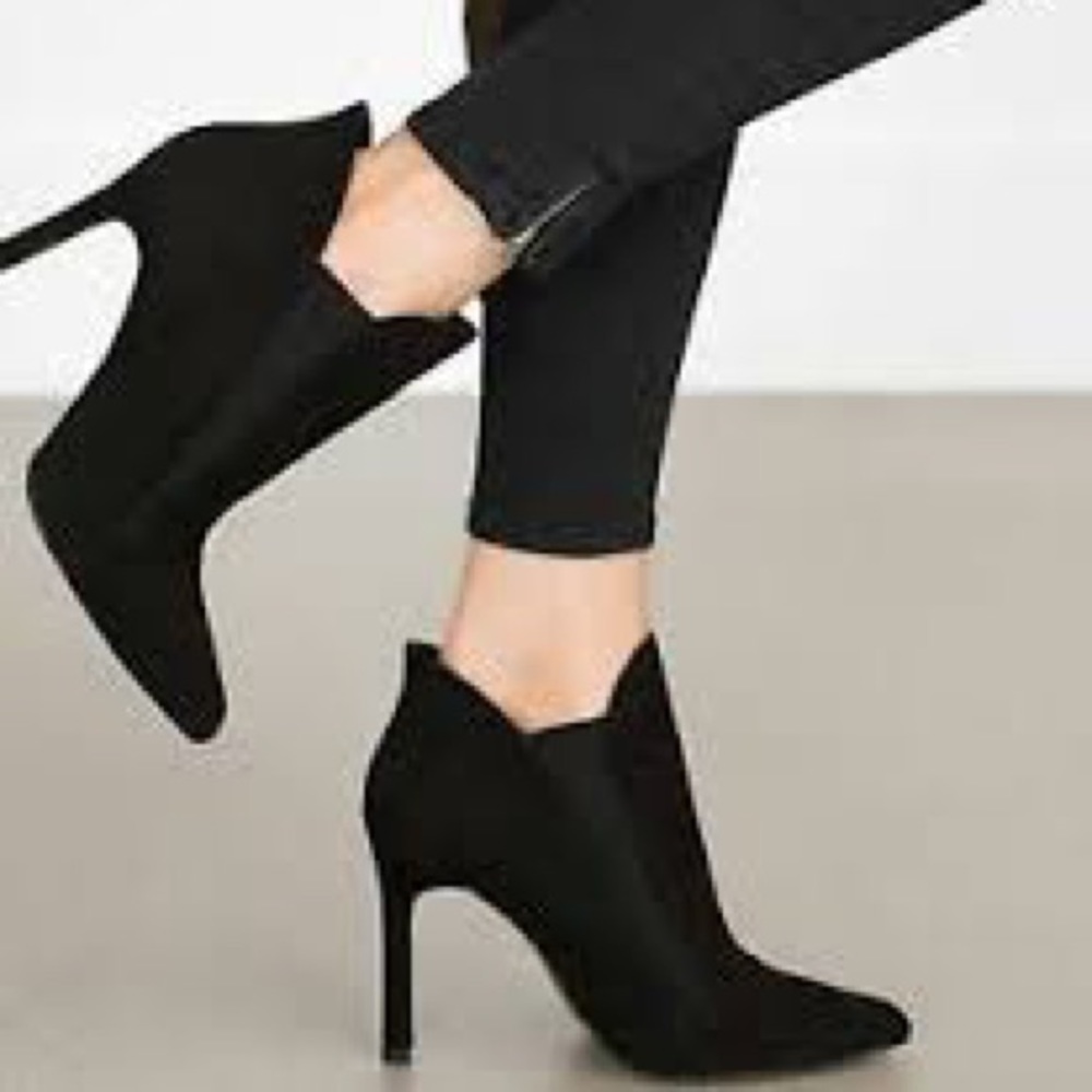 NEW ZARA BLACK SUEDE STILETTO POINTED TOE ANKLE BOOTS BOOTIES 8 39